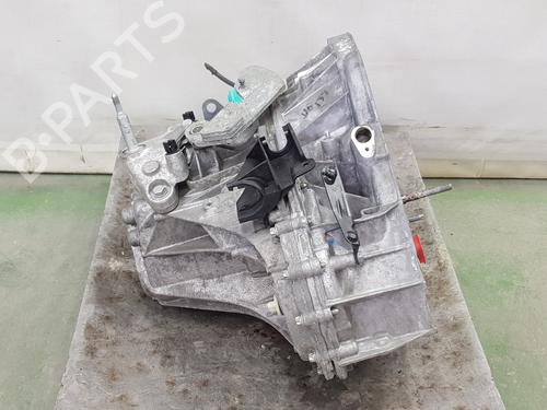 Gearbox DACIA DUSTER SUV Van 1.5 dCi | BP37490928M3  - Image 10