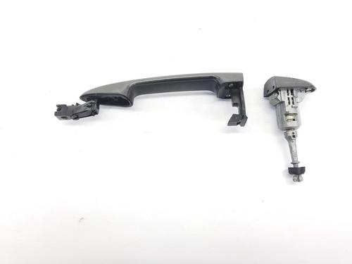 Venstre foran utvendig håndtak MAZDA 3 (BM, BN) 2.0 (120 hp) 9136803