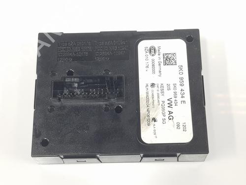 Used Electronic module AUDI Q3 (8UB, 8UG) 2.0 TDI quattro (177 hp) 12462821