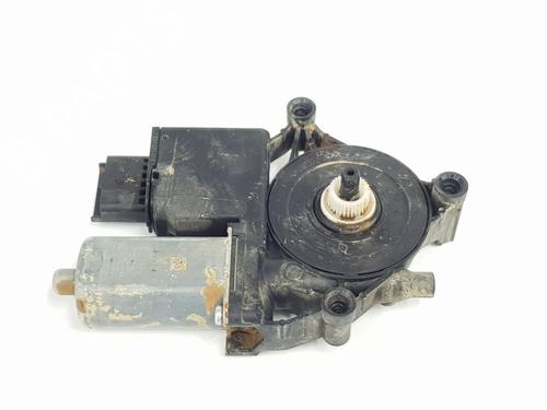 BP32118334E21 main image