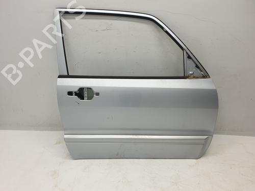 Used Right front door Right front door 32775015 32775015
