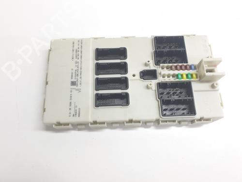 Used Fuse box BMW 3 (F30, F80) 335 i (306 hp) 25378288