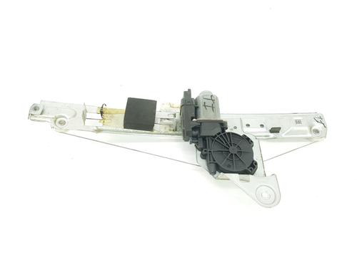 Lève-vitre arrière gauche RENAULT MEGANE II Saloon (LM0/1_) 1.9 dCi (LM0G, LM1G, LM2C) (120 hp) 9579311