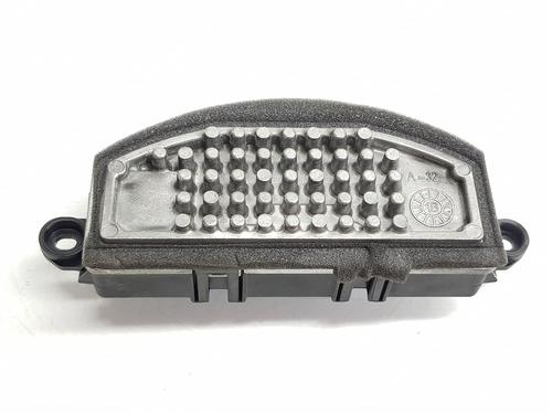 Used Heater resistor MINI MINI (F56) One (102 hp) 30499798