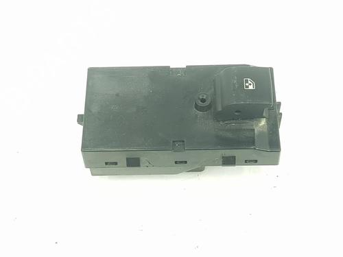 Used Right front window switch CHEVROLET ORLANDO (J309) 2.0 D (163 hp) 6442576