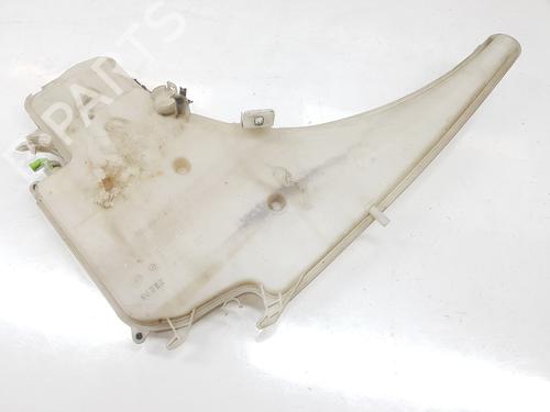 Used Windscreen washer tank BMW 1 (E87) 118 d (122 hp) 7420587