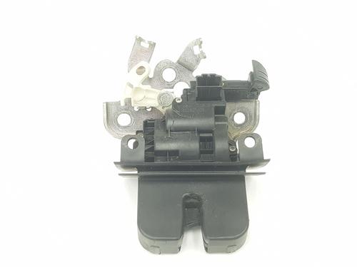 Used Tailgate lock SEAT TOLEDO IV (KG3) 1.6 TDI (115 hp) 17561647
