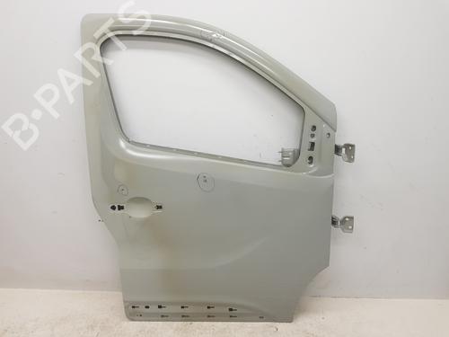 Used Right front door RENAULT TRAFIC III Van (FG_) 1.6 dCi 140 (FGMA, FGMC) (140 hp) 30144968