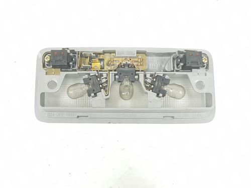 Interior roof light MITSUBISHI PAJERO III (V7_W, V6_W) 3.2 Di-D (V68W) | BP7881436I8 