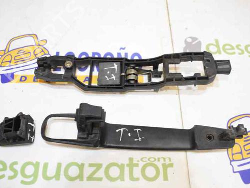 Used Rear left exterior door handle MERCEDES-BENZ M-CLASS (W163) ML 270 CDI (163.113) (163 hp) 1657063