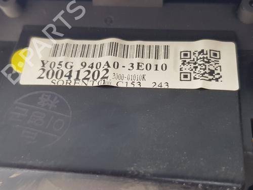 Interior roof light KIA SORENTO I (JC) 2.5 CRDi 4WD | BP12603780I8 