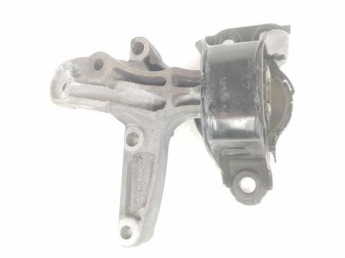 Used Engine mount RENAULT KADJAR (HA_, HL_) 1.5 BLUE dCi 115 (HLA6) (116 hp) 14985795