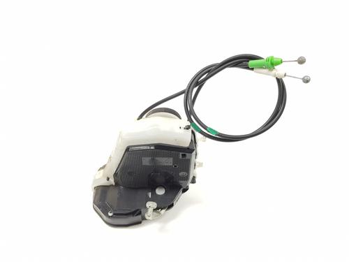 Used Rear right lock TOYOTA YARIS (_P13_) 1.3 (NSP130_, NSP130) (99 hp) 7916188
