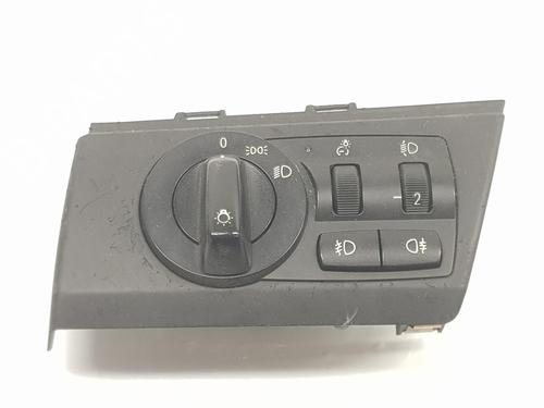 Used Headlight switch BMW X3 (E83) 2.0 d (150 hp) 17171142