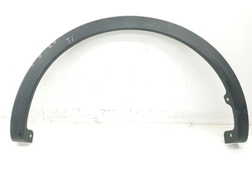 rear-left-wheel-arch-trim-renault-arkana-i-lcm_-ldn_-2019-33803211 main image
