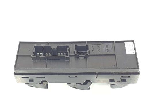 Left front window switch NISSAN JUKE (F15) 1.6 | BP7197167I27 