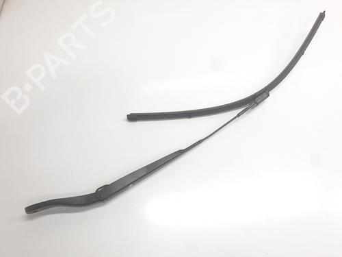 front-windshield-wiper-arm-renault-kangoo-iii-mpv-2021-32127840 main image