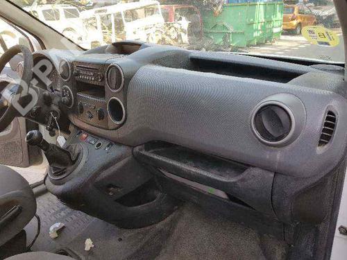 Front left exterior door handle PEUGEOT PARTNER Box Body/MPV 1.6 HDi 90 | BP8066628C128  - Image 12