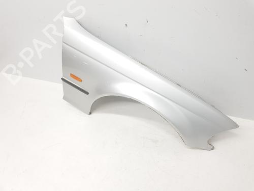 Right front fenders BMW 3 (E46) 318 i | BP22408075C42 