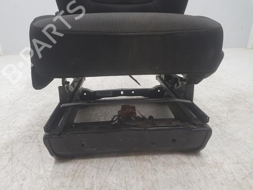 Left front seat RENAULT TRAFIC III Bus (JG_) 2.0 dCi 110 (JGMW) | BP35905683C15 - Image 3