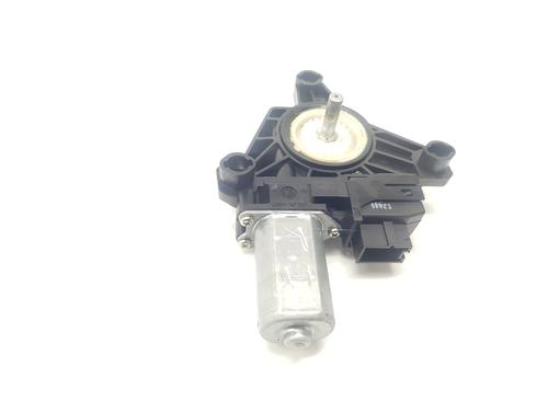 Left rear window motor MERCEDES-BENZ GLA-CLASS (X156) GLA 200 CDI / d (156.908) | BP21073229E23 