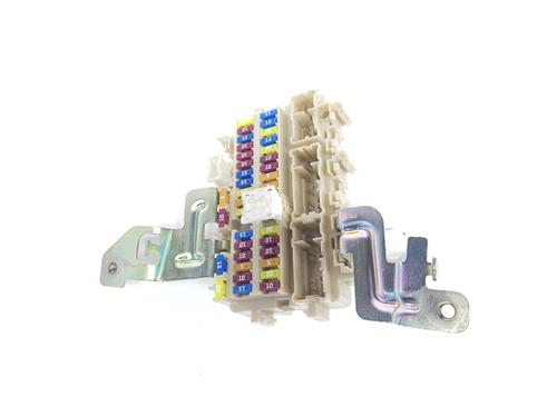 Fuse box NISSAN QASHQAI II SUV (J11, J11_) 1.6 DIG-T | BP9371572E1 