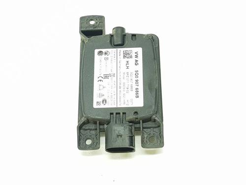 Used Electronic module Electronic module VW GOLF VII (5G1, BQ1, BE1, BE2) 2.0 GTI (220 hp) 39612398 39612398