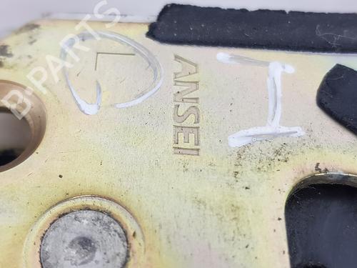 Front left lock MITSUBISHI PAJERO III (V7_W, V6_W) 3.2 Di-D (V68W, V78W) | BP25729517C98 