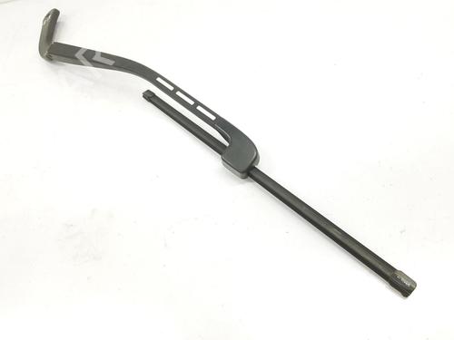 Front windshield wiper arm BMW 3 (E90) 330 d | BP12991756C143 