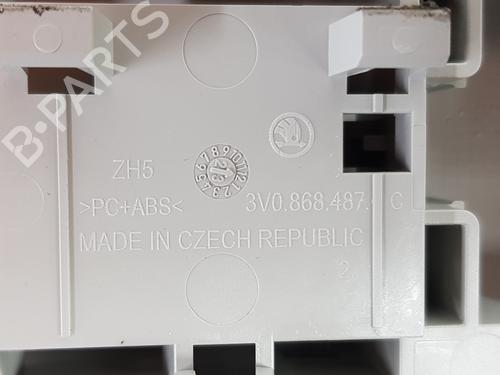 Interior roof light SEAT ARONA (KJ7, KJP) 1.0 TSI | BP27360438I8 