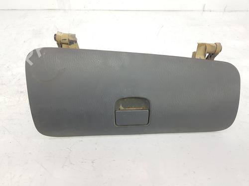 Used Glove box NISSAN NAVARA (D22) 2.5 D 4x4 (133 hp) 8847949