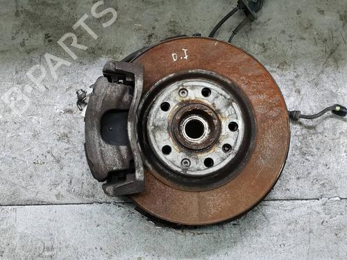 Used Left front steering knuckle Left front steering knuckle PEUGEOT 308 SW II (LC_, LJ_, LR_, LX_, L4_) [2014-2021] 40514923 40514923