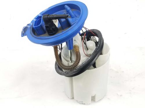 Used Fuel pump VW GOLF VII (5G1, BQ1, BE1, BE2) 1.4 TSI (122 hp) 6415788