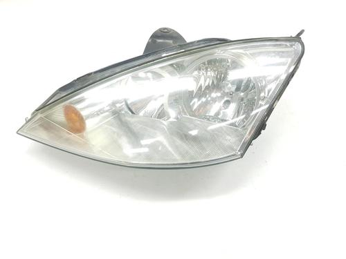 Used Left headlight FORD FOCUS I Turnier (DNW) 1.8 TDCi (115 hp) 15843825