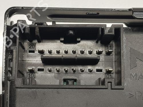 Fuse box FIAT DUCATO Van (250_) 140 Multijet 2,2 D | BP31805771E1