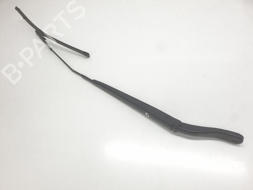 front-windshield-wiper-arm-renault-kangoo-iii-mpv-2021-32127839 main image