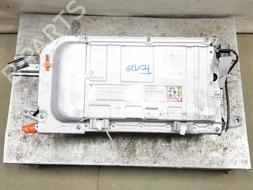 Used Battery Battery TOYOTA YARIS (_P13_) 1.5 Hybrid (NHP130_) (101 hp) 34381173 34381173