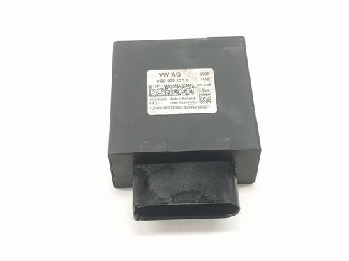 Used Electronic module AUDI A3 Sportback (8VA, 8VF) 1.6 TDI (115 hp) 15498728