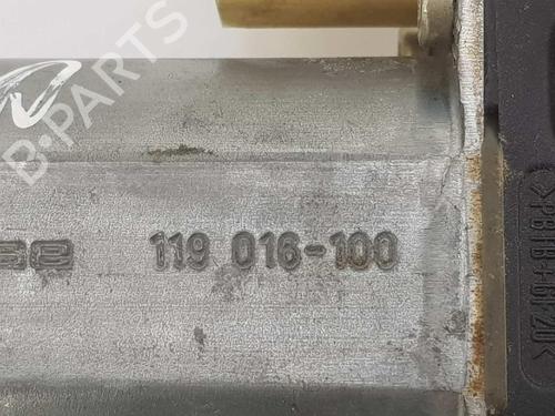 Right rear window motor MERCEDES-BENZ M-CLASS (W163) ML 270 CDI (163.113) | BP7634832E22 