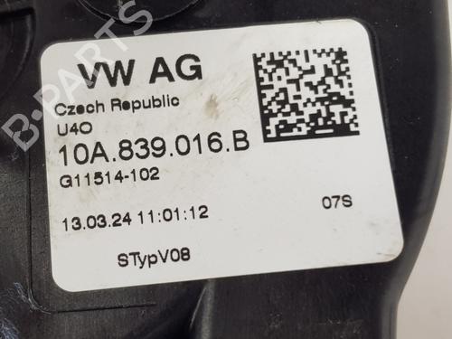 Rear right lock SKODA SCALA (NW1) 1.0 TSI | BP29452761C99 