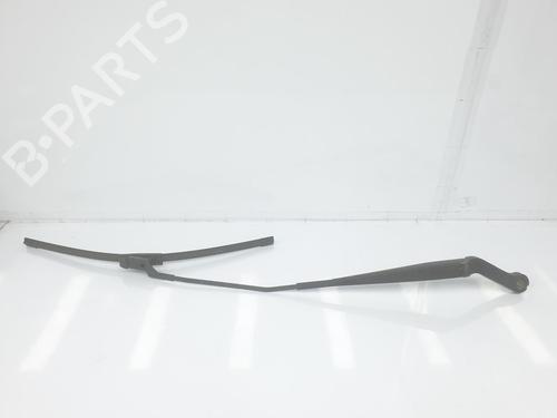 Used Front windshield wiper arm CITROËN JUMPER II Van 2.2 HDi 120 (120 hp) 10648278