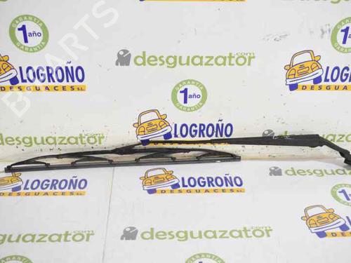 Used Front windshield wiper arm HYUNDAI GETZ (TB) 1.5 CRDi (88 hp) 7894445