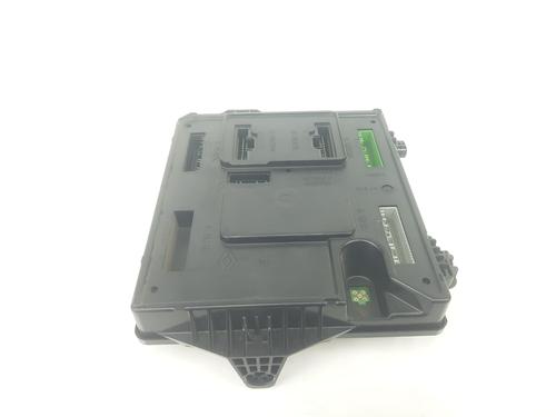 Used Electronic module RENAULT MEGANE III Hatchback (BZ0/1_, B3_) 1.5 dCi (BZ09, BZ0D, BZ1W, BZ29, BZ14) (110 hp) 17589922