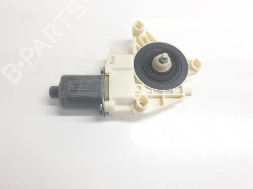 Used Right front window motor MERCEDES-BENZ VITO Van (W447) 110 CDI (447.601, 447.603, 447.605) (102 hp) 28104090