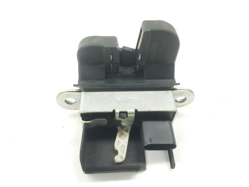 Used Tailgate lock SEAT LEON (5F1) 1.6 TDI (115 hp) 10213059