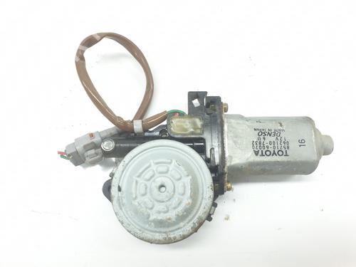 Used Left rear window motor TOYOTA LAND CRUISER 90 (_J9_) 3.0 TD (KZJ90_, KZJ95_, KZJ90R, KZJ95R, KZJ90W, KZJ95W) (125 hp) 9699836