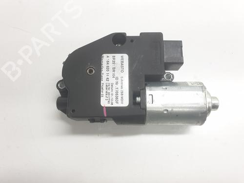 sunroof-engine-mercedes-benz-r-class-w251-v251-2005-2006-2007-2008-2009-2010-2011-2012-2013-2014-2015-2016-2017-32521526 main image