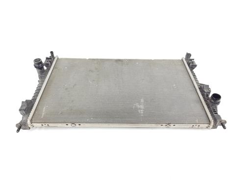 Used Water radiator Water radiator 37794722 37794722