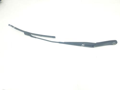 Used Front windshield wiper arm Front windshield wiper arm 36864636 36864636