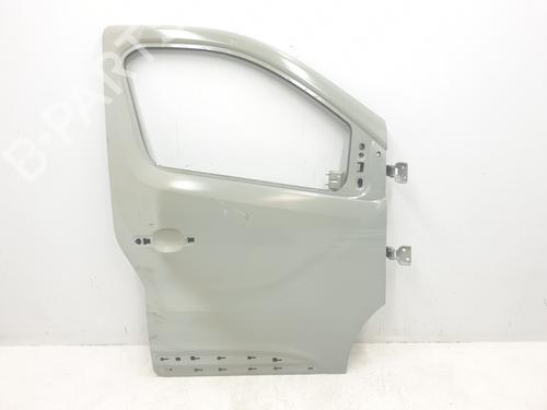 Used Right front door RENAULT TRAFIC III Van (FG_) 1.6 dCi 140 (FGMA, FGMC) (140 hp) 29915203